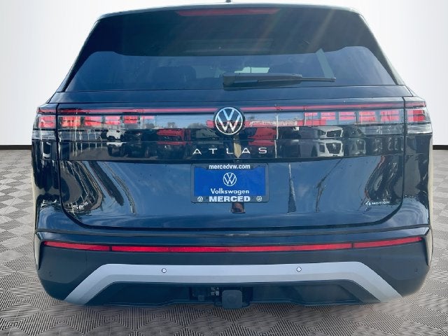 2027 Volkswagen Atlas 2.0T SE w/ Technology