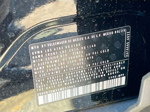 2025 Volkswagen Tiguan 2.0T SE