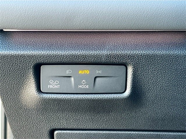 2026 Volkswagen Tiguan 2.0T SEL R-Line