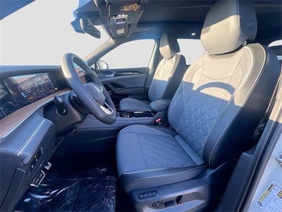 2026 Volkswagen Tiguan 2.0T SEL R-Line