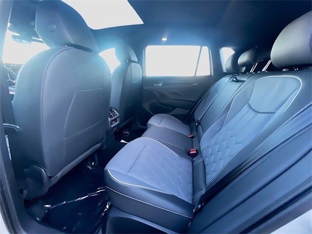 2026 Volkswagen Tiguan 2.0T SEL R-Line