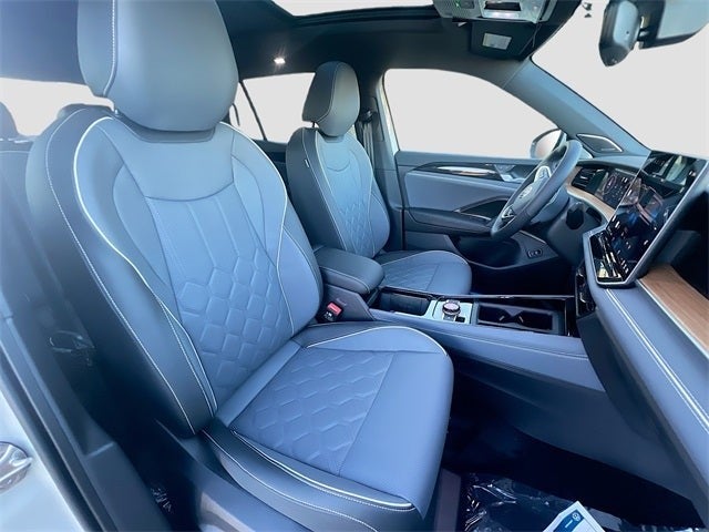 2026 Volkswagen Tiguan 2.0T SEL R-Line