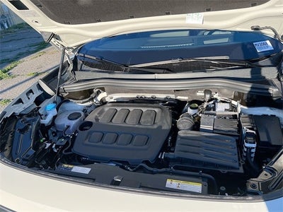 2026 Volkswagen Tiguan 2.0T SEL R-Line