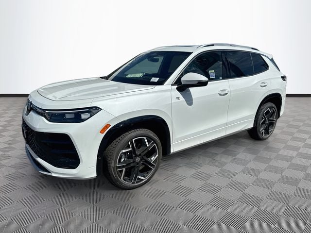 2026 Volkswagen Tiguan 2.0T SEL R-Line Turbo