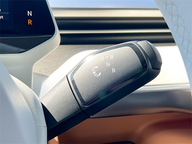 2025 Volkswagen ID. Buzz Pro S Plus