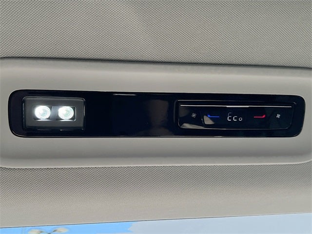 2025 Volkswagen ID. Buzz Pro S Plus