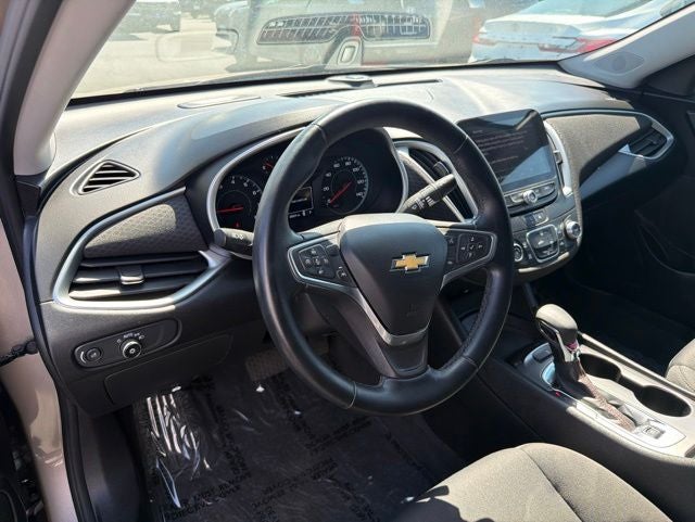 2023 Chevrolet Malibu RS