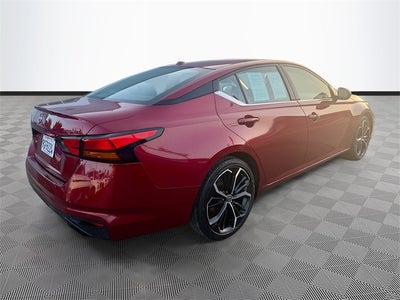 2023 Nissan Altima 2.5 SR