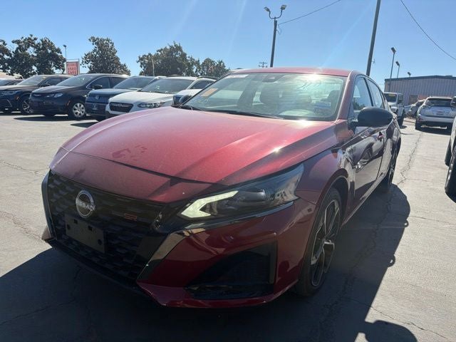 2024 Nissan Altima 2.5 SR