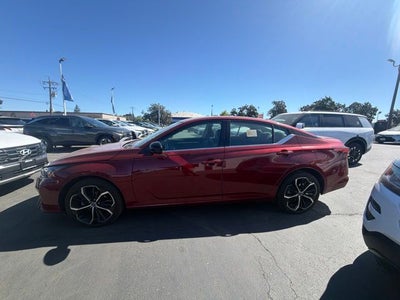2024 Nissan Altima 2.5 SR