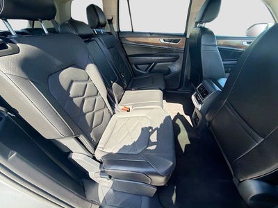 2024 Volkswagen Atlas 2.0T SE w/Technology