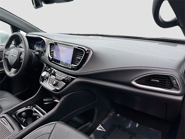 2022 Chrysler Pacifica Hybrid Limited