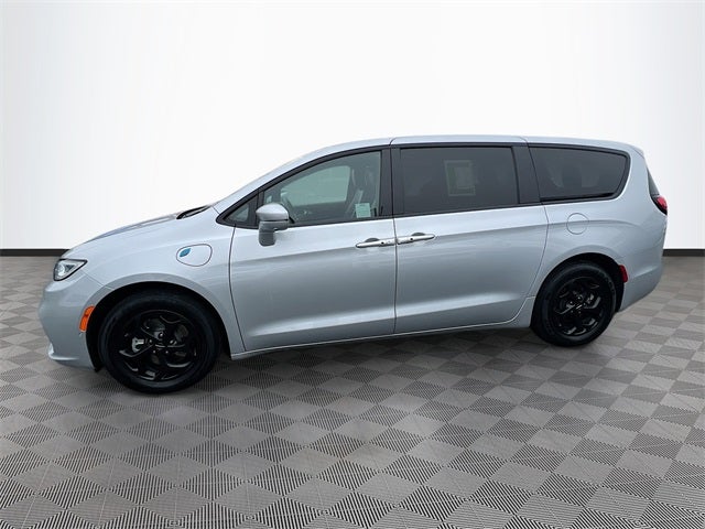 2022 Chrysler Pacifica Hybrid Limited
