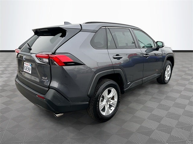 2020 Toyota RAV4 Hybrid XLE