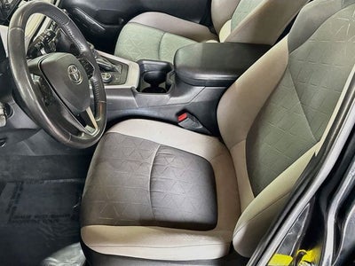 2020 Toyota RAV4 Hybrid XLE