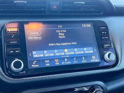 2022 Nissan Kicks SV
