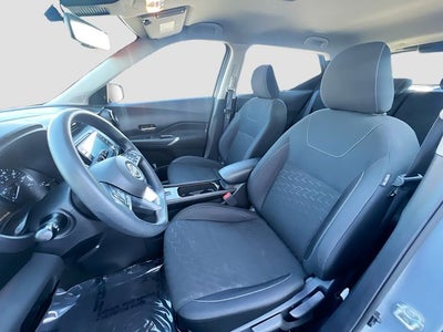 2022 Nissan Kicks SV