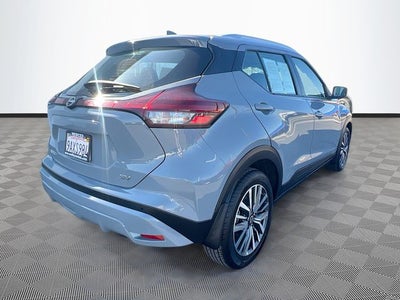 2022 Nissan Kicks SV