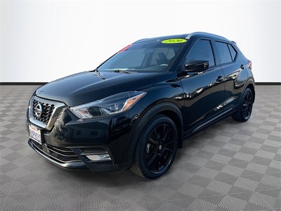 2020 Nissan Kicks SR