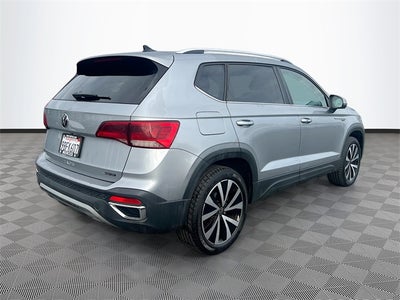 2022 Volkswagen Taos 1.5T SE
