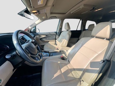 2019 Honda Pilot Touring 8 Passenger
