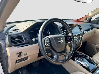 2019 Honda Pilot Touring 8 Passenger
