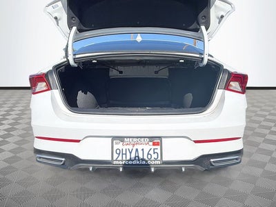 2024 Kia K5 GT-Line
