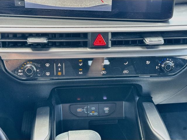 2024 Kia Sorento LX