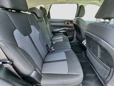 2024 Kia Sorento LX
