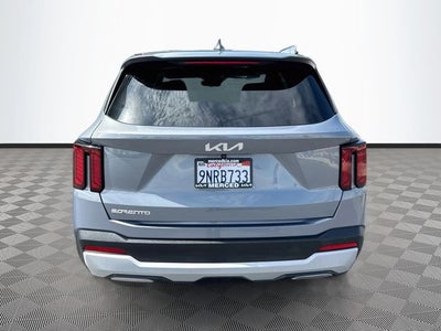 2024 Kia Sorento LX