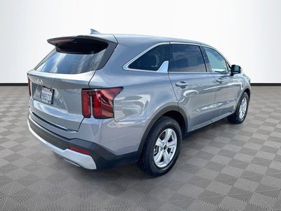2024 Kia Sorento LX
