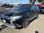 2017 Mitsubishi Outlander Base