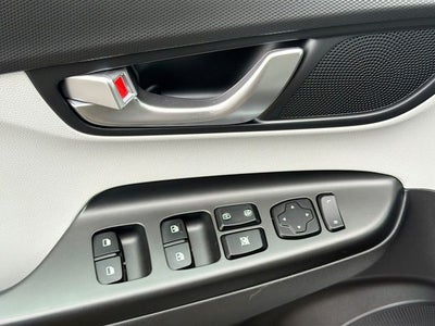 2023 Hyundai Kona Electric SE