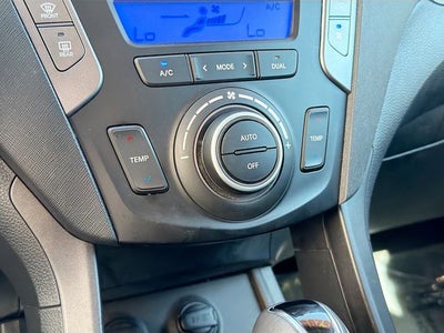 2016 Hyundai Santa Fe SE