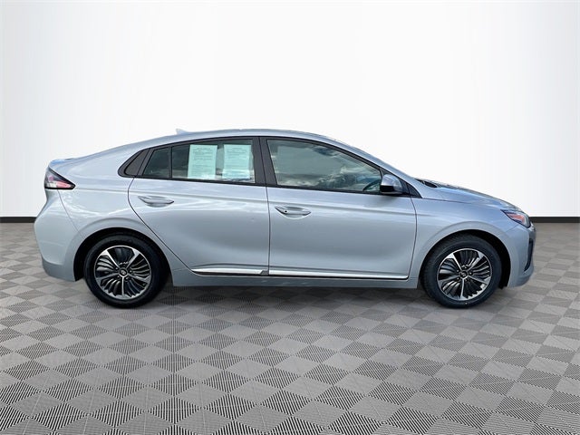 2022 Hyundai Ioniq Plug-In Hybrid SE