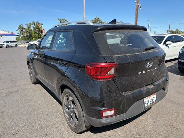 2021 Hyundai Venue SEL