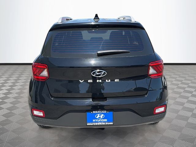2022 Hyundai Venue SEL