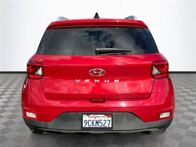 2022 Hyundai Venue SEL