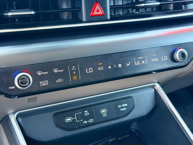 2025 Kia Carnival LXS