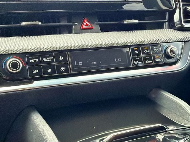 2025 Kia Sportage Hybrid LX