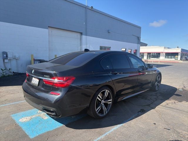 2019 BMW 7 Series 740i